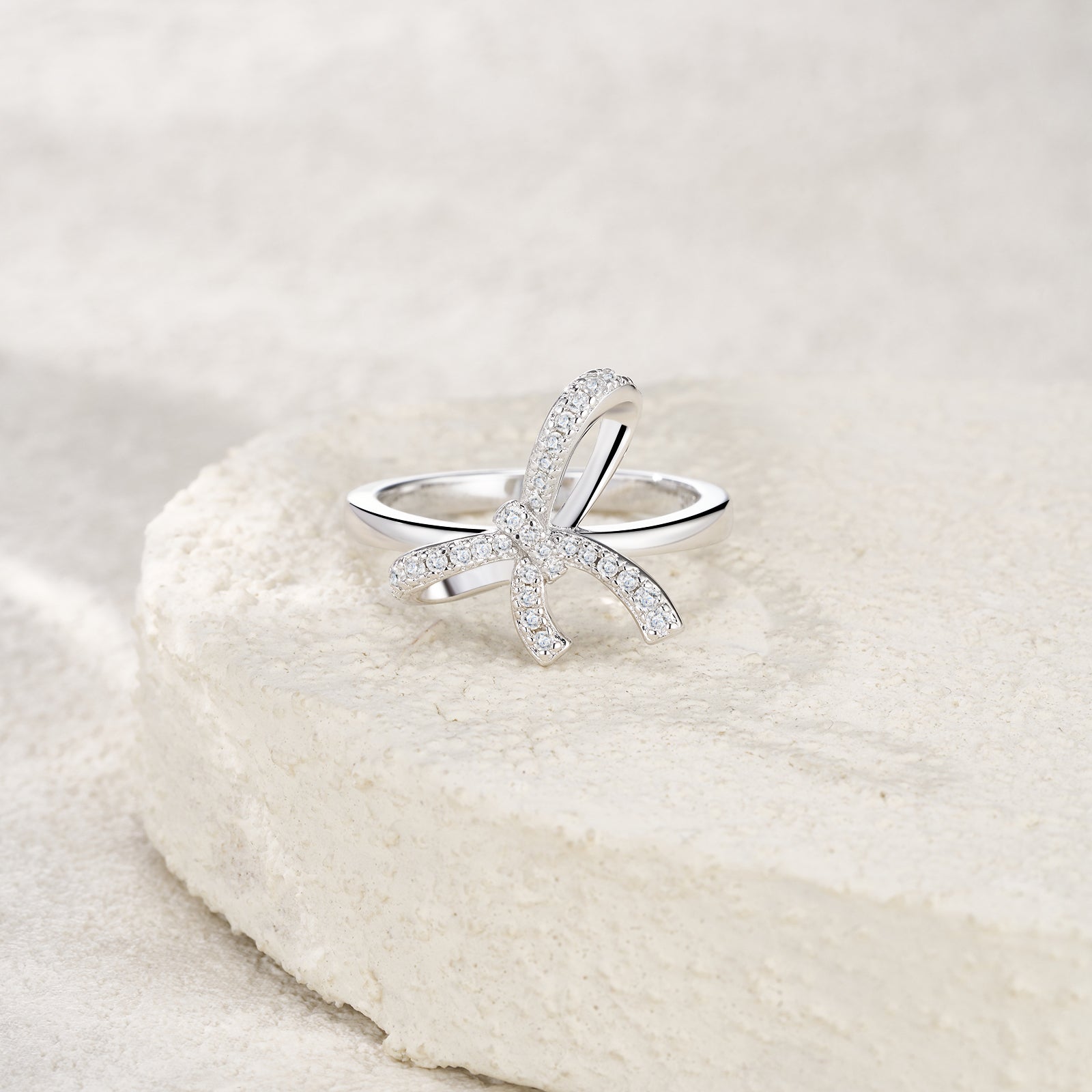 Morganite Halo Ring | Platinum-Plated S925 Silver | Minimalist