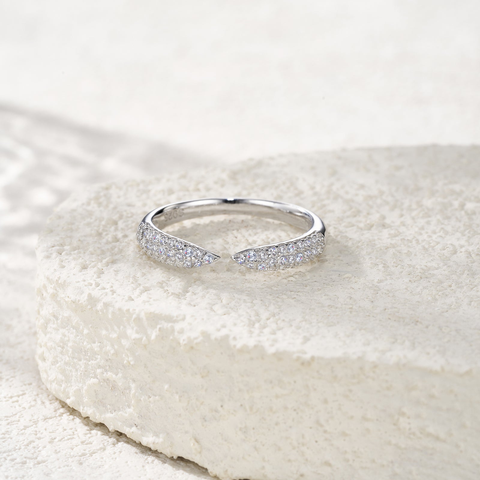 Morganite Solitaire Ring | Platinum-Plated S925 Silver | Jubris