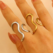 Minimalist S Curve Adjustable Open Ring