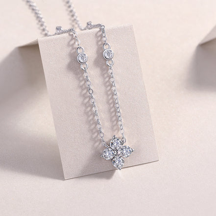Star Moissanite Pendant Necklace | Platinum-Plated S925 Silver