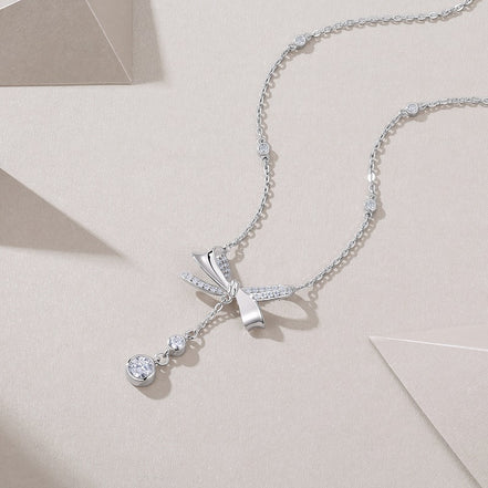 Halo Moissanite Necklace | Platinum-Plated S925 Silver | Minimalist