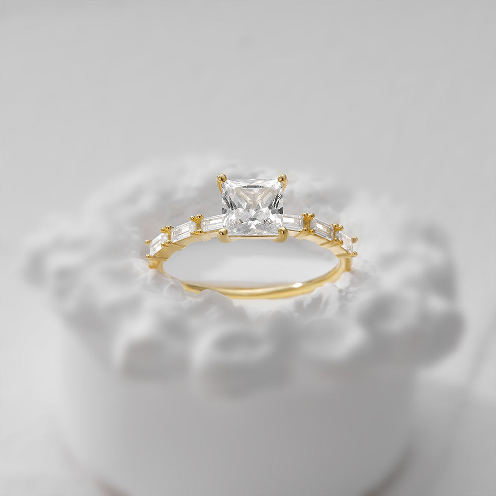 Luxury Square Diamond Studded Ring for Women