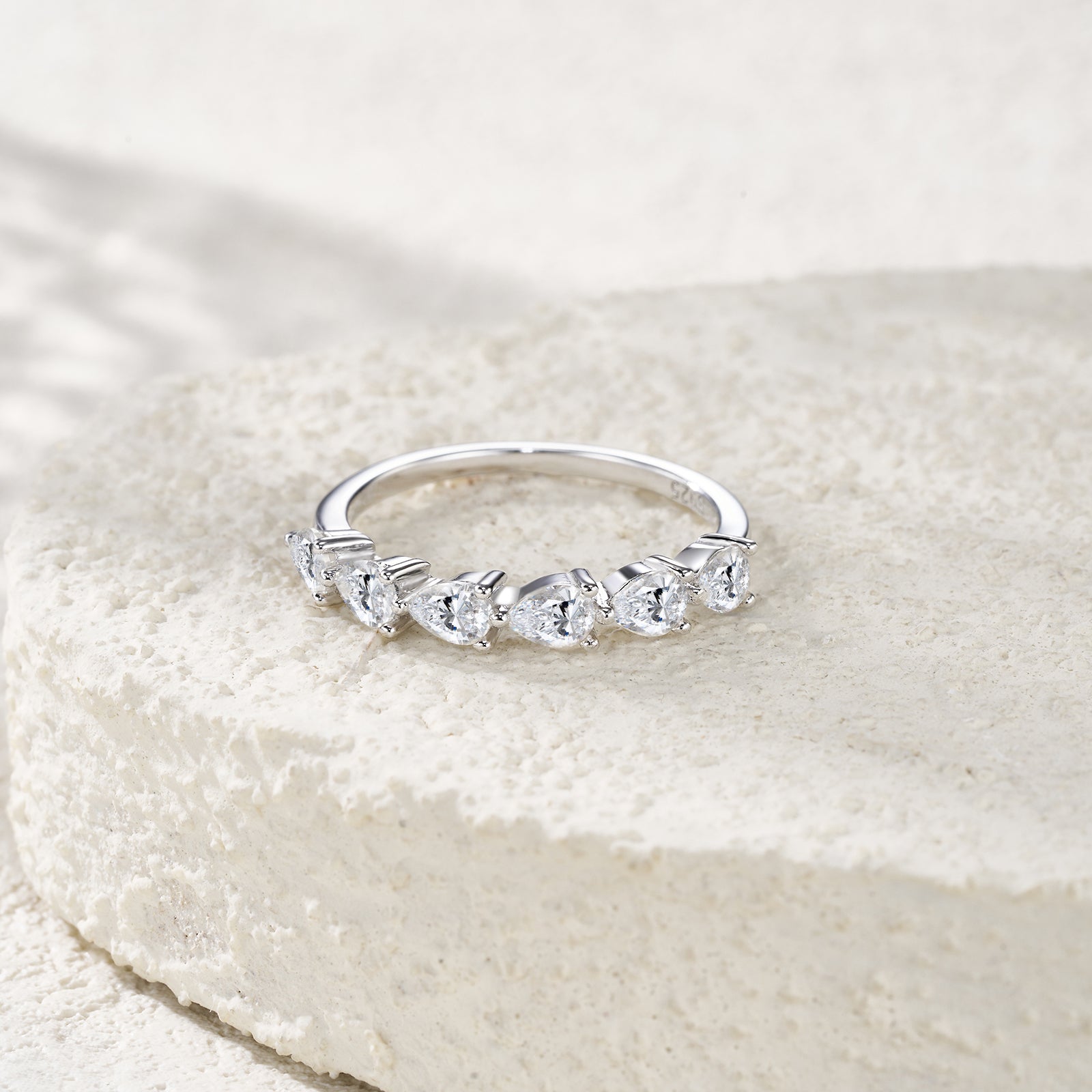 Minimalist Morganite Diamond Ring