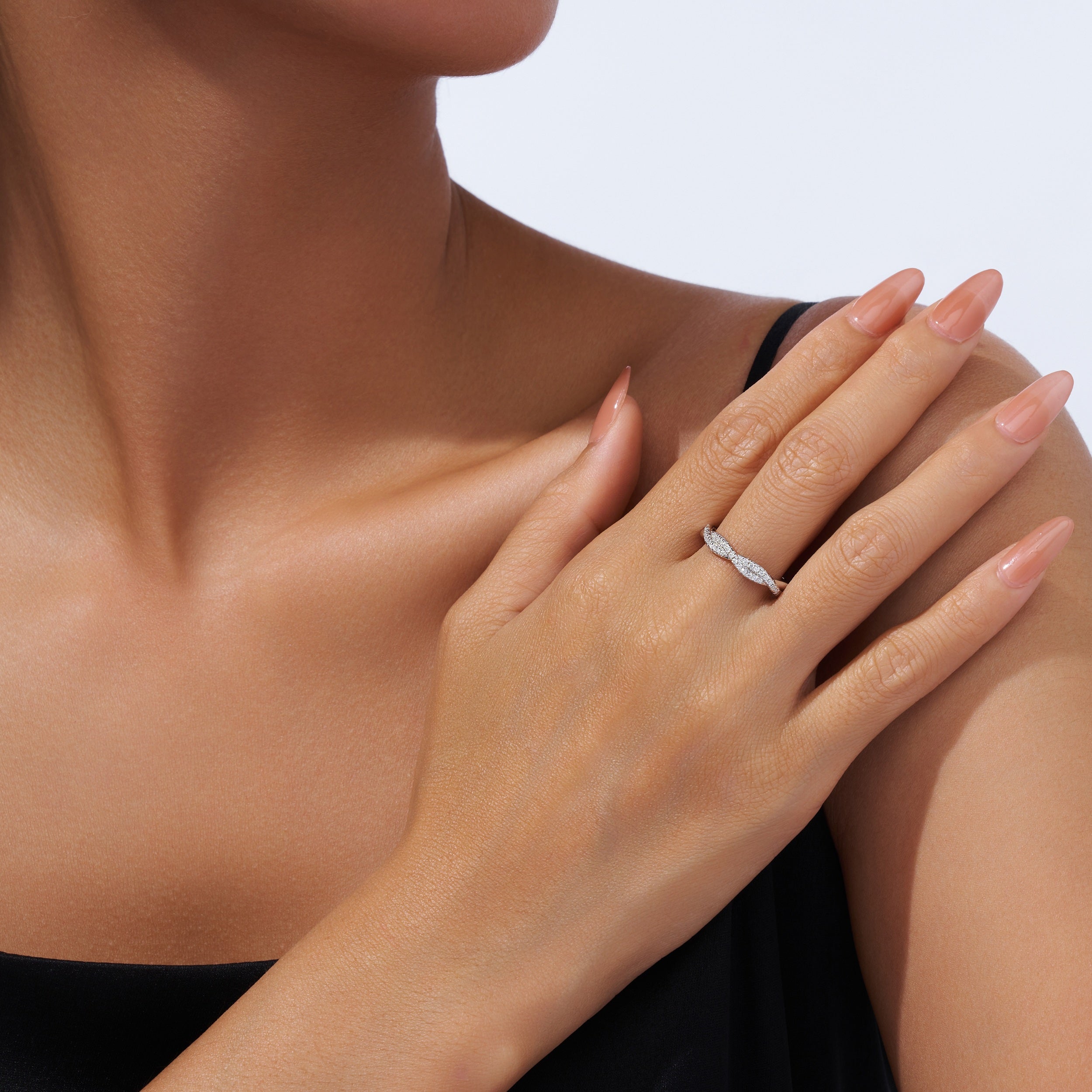 Halo Morganite Ring | Platinum-Plated S925 Silver | Minimalist