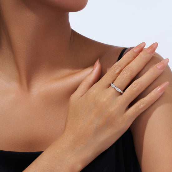 Halo Morganite Ring | Platinum-Plated S925 Silver | Minimalist