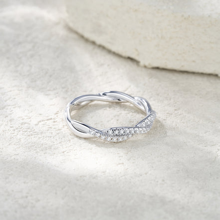 Halo Morganite Ring | Platinum-Plated S925 Silver | Minimalist